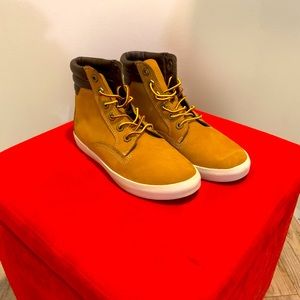 Timberland boots size 6
